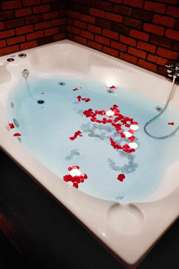 The Crystal Blue Xaidari Hotel Skaramangás Zewnętrze zdjęcie